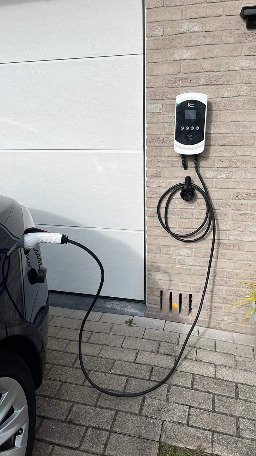 Stazione di Ricarica 7,6KW 32A per Auto Veicoli Elettrici Scheda RFID Wallbox - immagine 3